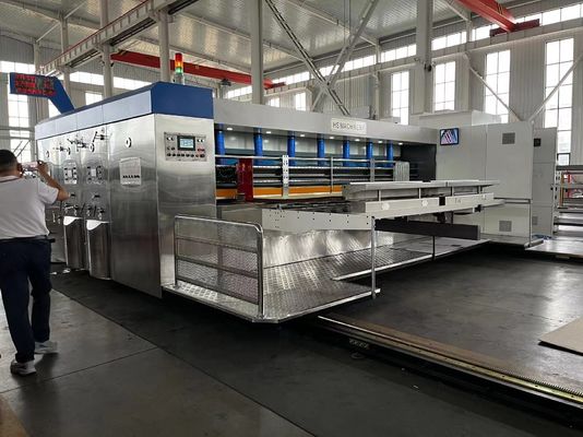 Vervolgens wordt de verwerking van het materiaal in de verwerkingsinstallatie uitgevoerd.