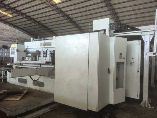 lima warna High-Speed Flexo bottom printing slotter Die Cutting Line